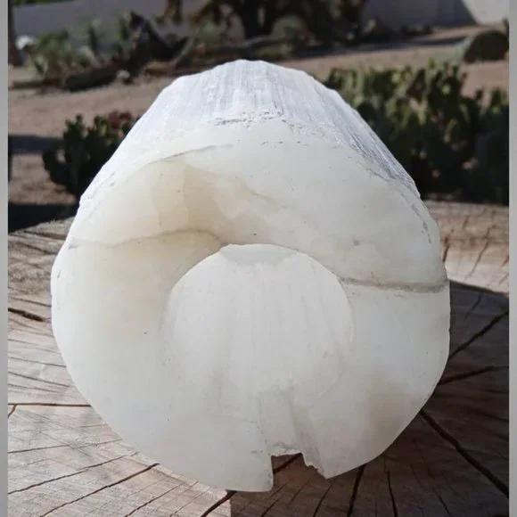 SELENITE slanted lamp Crown CHAKRA : Purification 01 - Picture 12 of 13